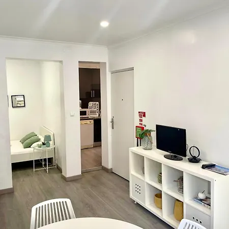New Luxury - Center Apartment *