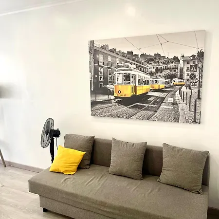 New Luxury - Center Apartment